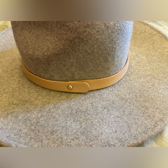 New Unisex Classic Neutral Gray Wool Hat with Tan Leather band on Wide Brim - Picture 3 of 16